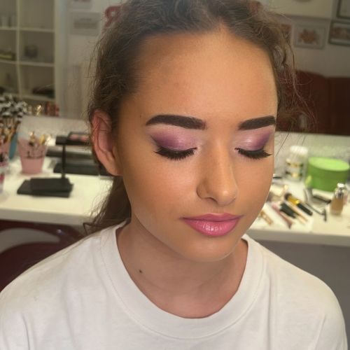 POSEBNA PONUDA - 3 tečaja - obrve, vizažist, trepavice