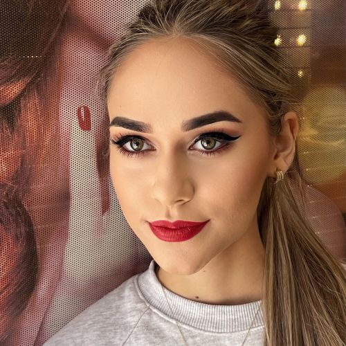 POSEBNA PONUDA - 3 tečaja - obrve, vizažist, trepavice