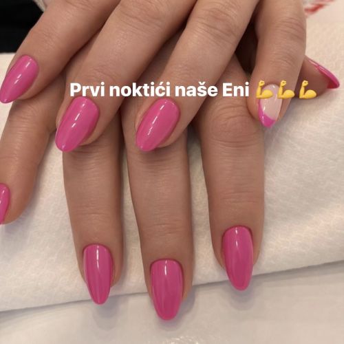 Tečaj ugradnje i oblikovanja noktiju Tečaj ugradnje i oblikovanja noktiju